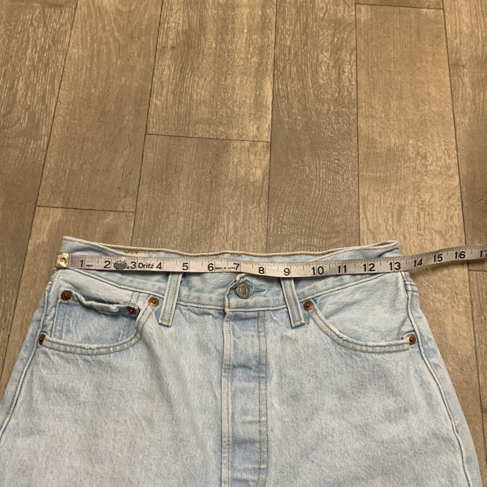 Womens Levi’s Ribcage Distressed Washed Straight Ankle Denim Jeans - Picture 5 of 11